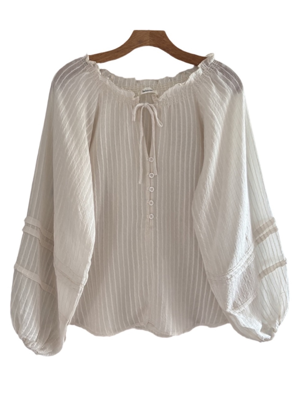 Lalavon Ivory Lightweight Cream Peasant Blouse with Balloon Sleeves Size XS